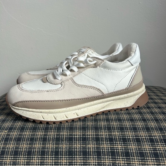Madewell Stylish White and Beige Sneakers - Picture 1 of 4